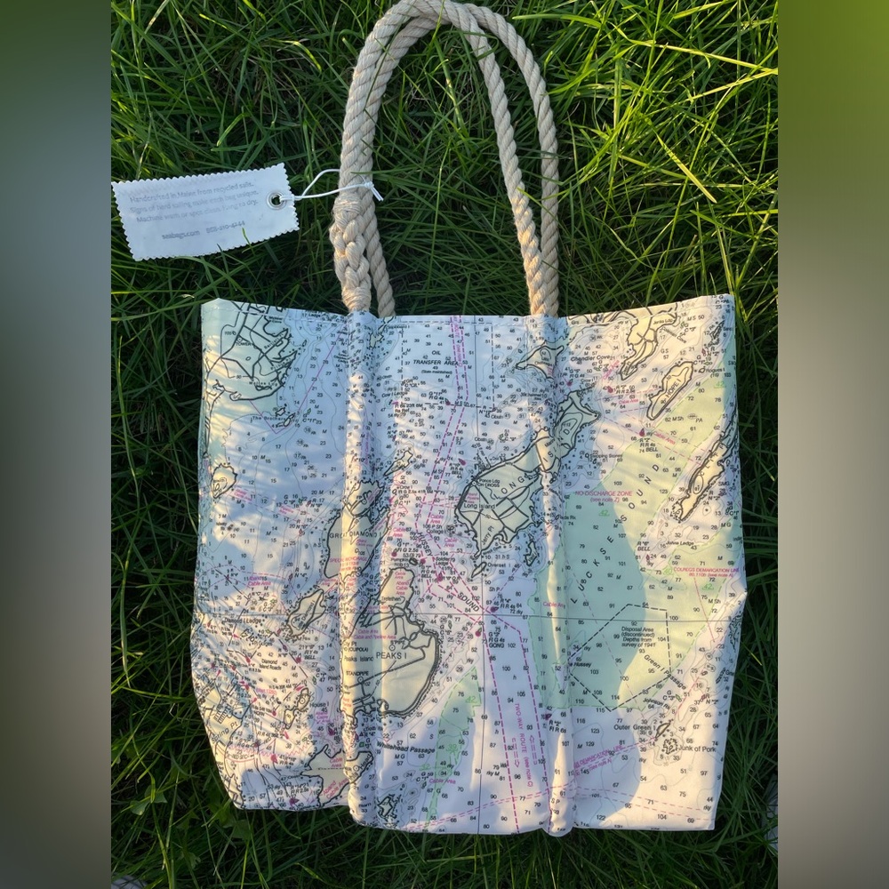Sea Bags of Maine Zip Closure Tote